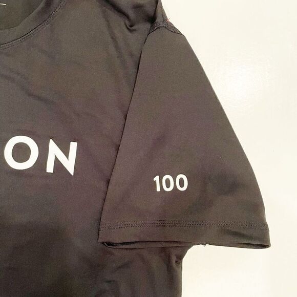 Peloton Century 100 Shirt Spin cycling Workout sweat wicking stretch Size M - Picture 3 of 6